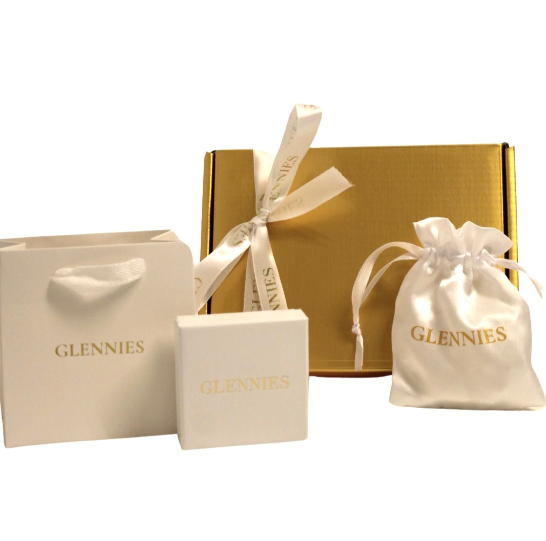 GOLDEN GIFT WRAPPING